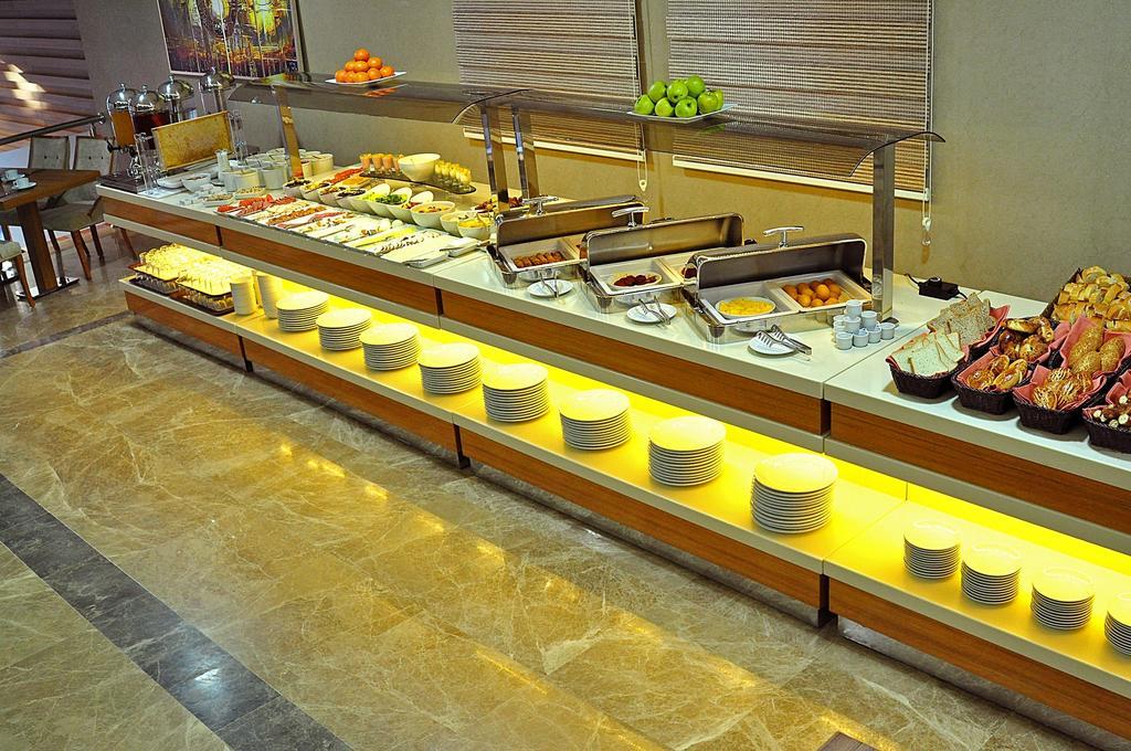 Starton Hotel Ankara Esterno foto