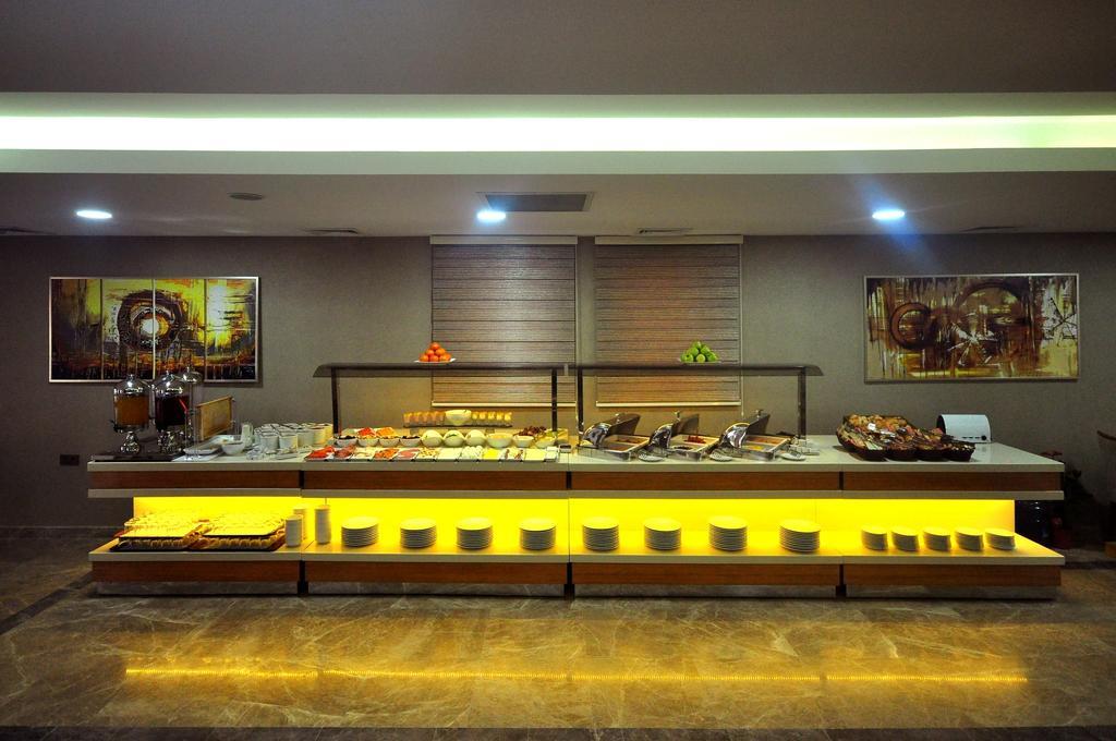 Starton Hotel Ankara Esterno foto