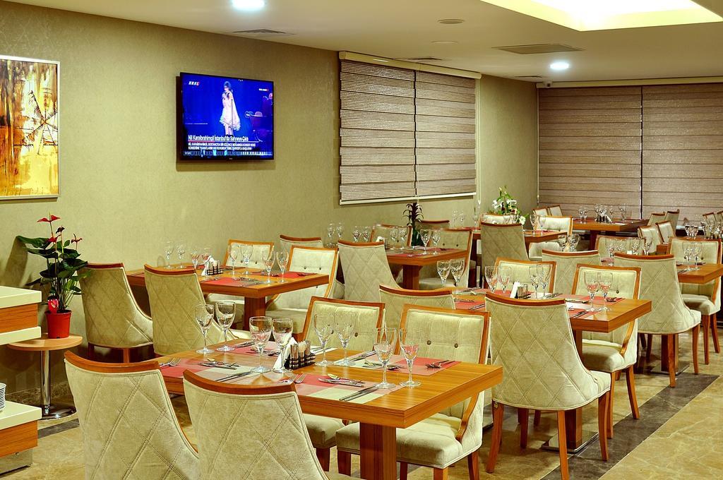 Starton Hotel Ankara Esterno foto
